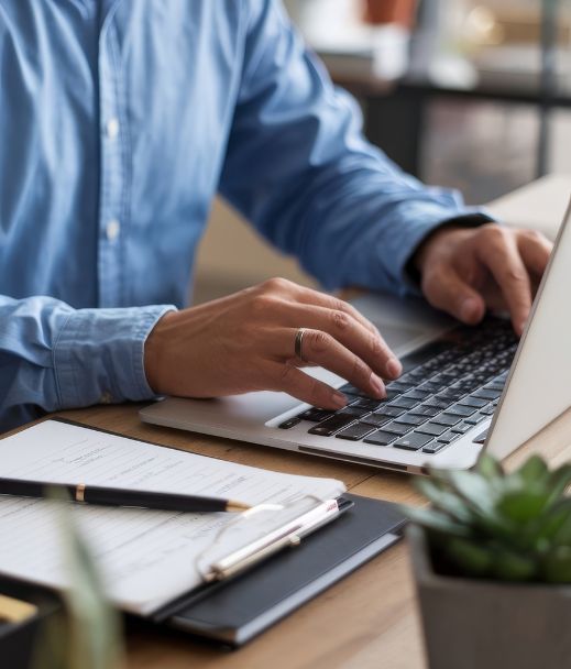 Garantizamos la seguridad, velocidad y actualización técnica de tu sitio mediante soporte proactivo, optimización de rendimiento y resolución de vulnerabilidades.