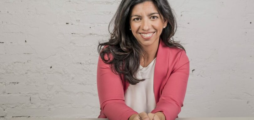 Mi nombre es Marta Freire, soy psicóloga de formación, coach de profesión y comunicadora por vocación.