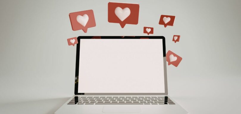 Es una escena común en las cafeterías de coworking del Poblenou o el Eixample: empresarios mirando sus móviles, satisfechos porque su último post tiene 200 "me gusta", pero preocupados porque la agenda de pedidos está vacía.