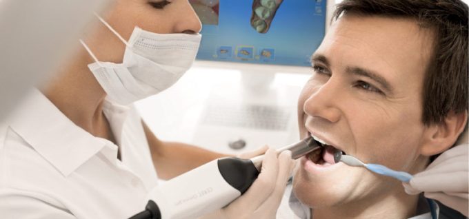 Visita en Dental Mèdic