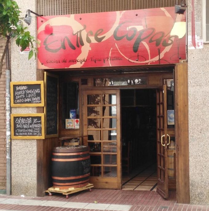 guia33-cornella-bar-restaurante-bar-restaurante-entre-copas-cornella-15121.jpg