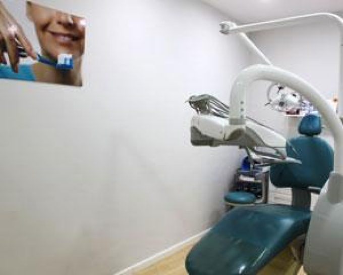 guia33-cornella-clinica-dental-cdim-centre-dental-i-medic-cornella-16461.jpg