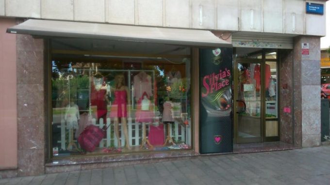 guia33-esplugues-de-llobregat-tienda-de-ropa-silvia-s-place-esplugues-14393.jpg